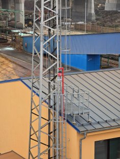 Zajištění výstupových žebříků